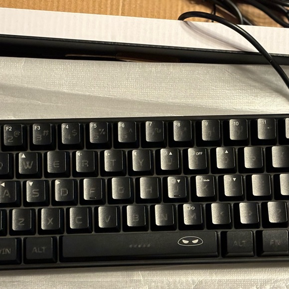 Magegee TS91 Gaming Keyboard, Wired, Black, New - Picture 1 of 6